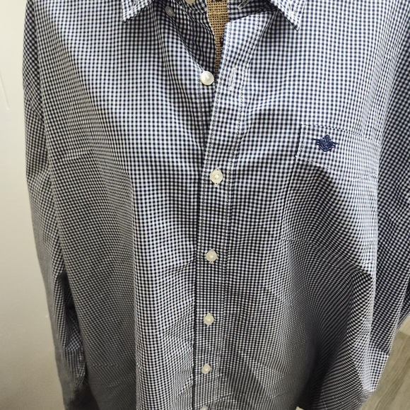 Dockers Navy and White Checkered Button Down Shirt - Picture 1 of 5